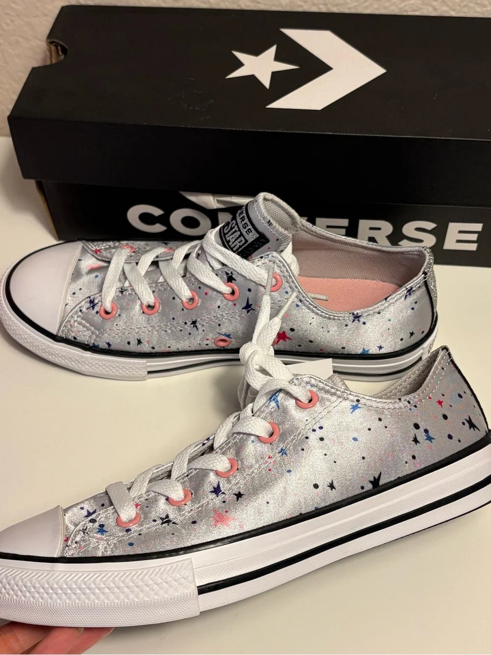Converse Chuck Taylor All Star OX Junior 3 Silver Star Print Glitter 665360F NWT